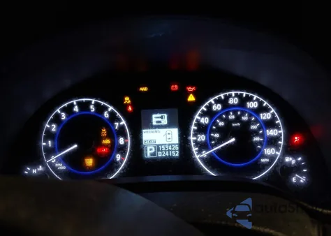 2015 Infiniti Q40 z USA, uszkodzony, nr VIN JN1CV6ARXFM521066